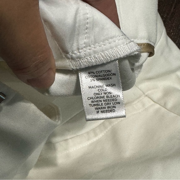 Ann Taylor LOFT White Cream Cropped Pants 8 GuC - Picture 8 of 10